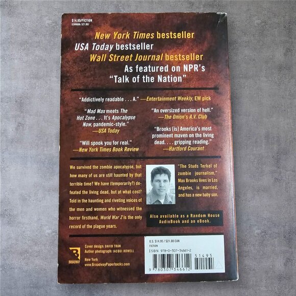 World War Z: An Oral History of the Zombie War Paperback - Picture 3 of 3